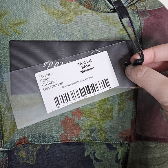 NWT Young Threads Multicolor Patchwork Semisheer Lightweight Kimono Jacket Basil - Picture 8 of 10